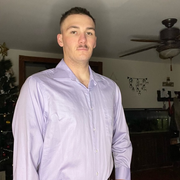 Van Heusen - Picture 2 of 3